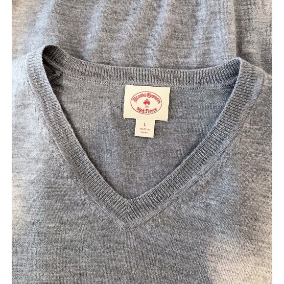 Brooks Brothers Mens Sweater V Neck Merino Wool Knit Long Sleeve Pullover Large - Picture 3 of 10